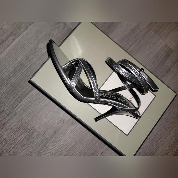 Tom Ford heels - Picture 2 of 4